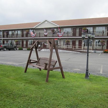 Jackman Bishops Country Inn Motel المظهر الخارجي الصورة